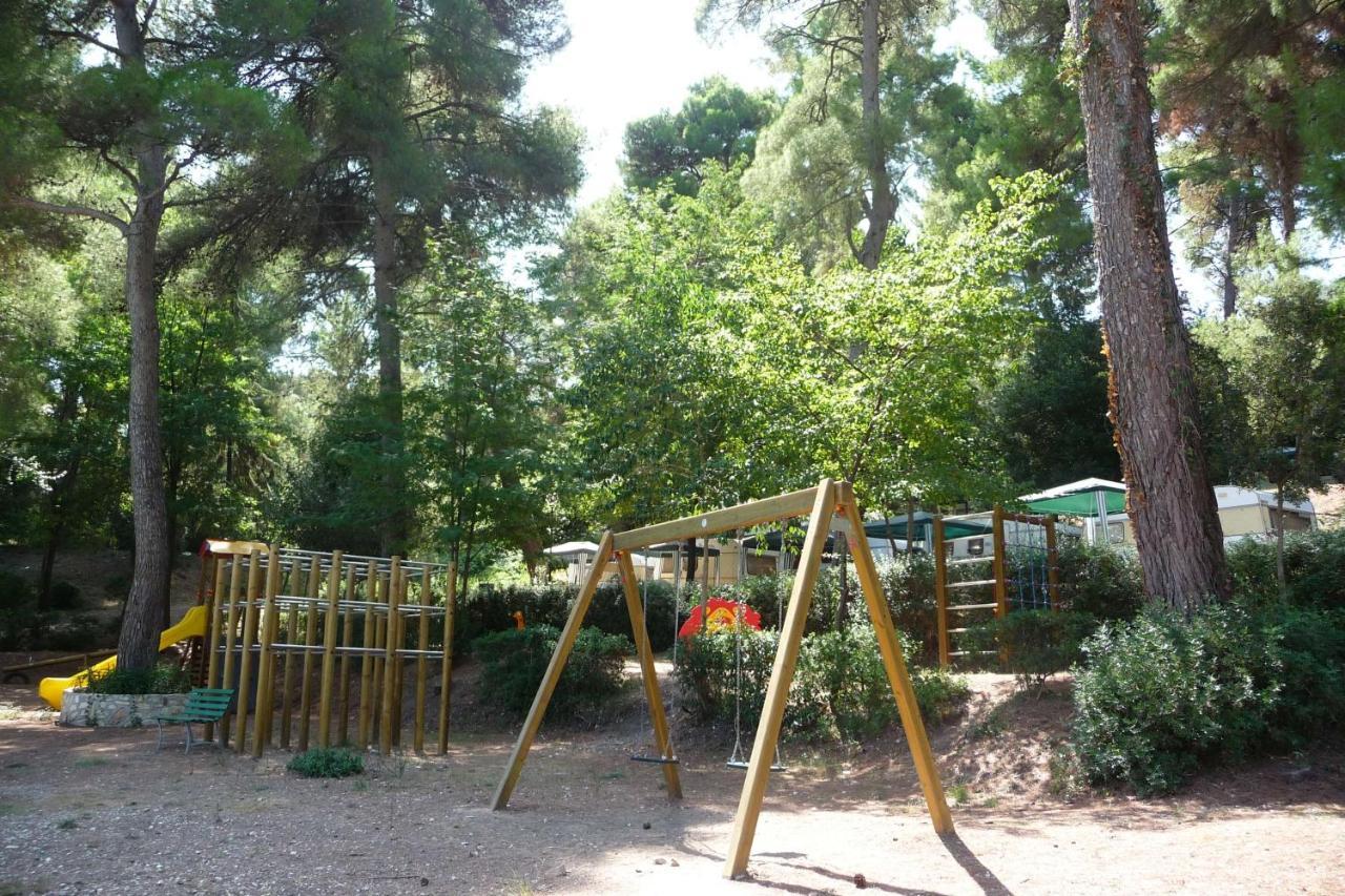 Happy Camp Mobile Homes In Camping Villaggio Internazionale ซาน เมนาโย ภายนอก รูปภาพ